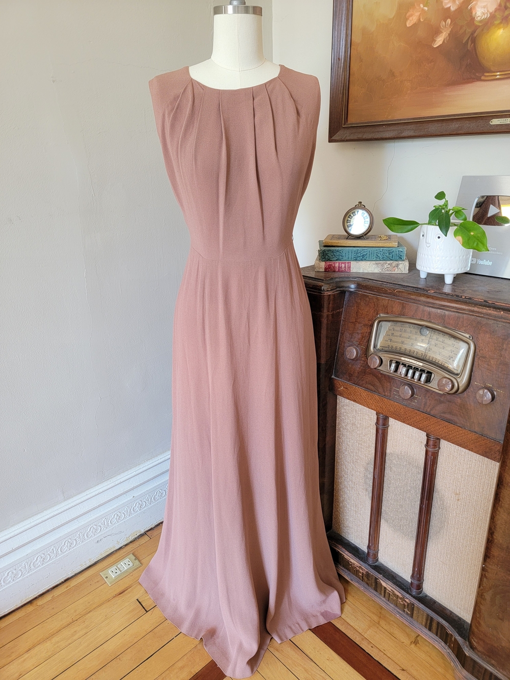 Vintage 1940s Dusty Mauve Sleeveless Maxi Dress Gown Large
